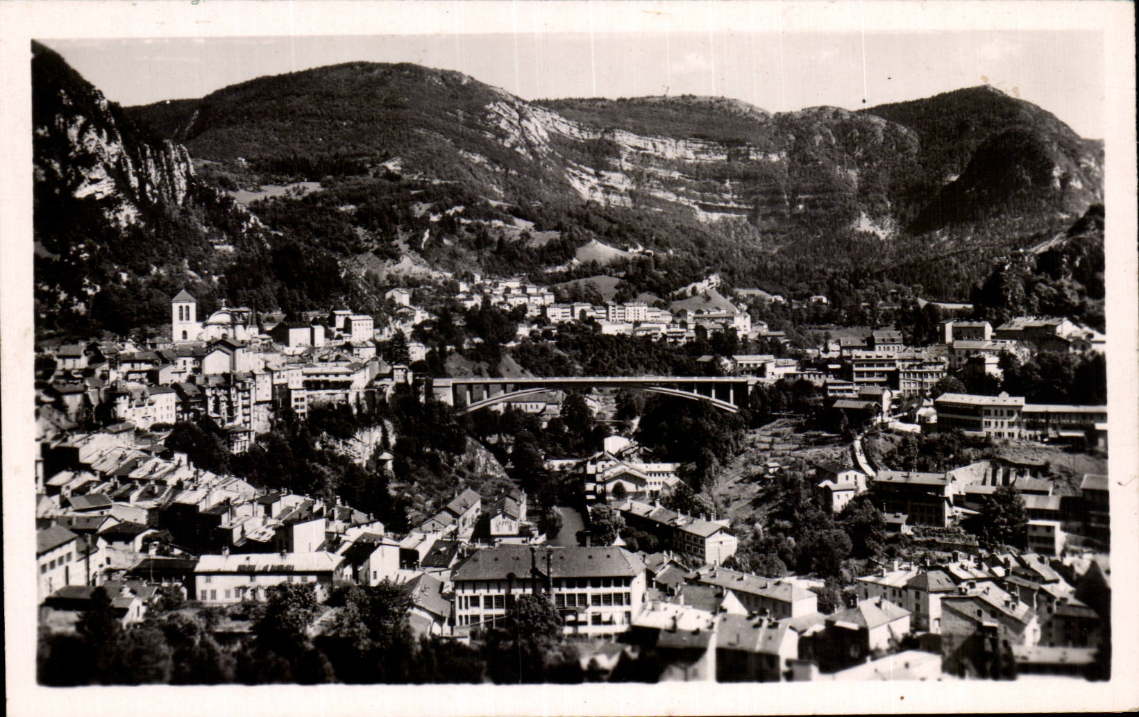 Saint-Claude (Jura) — Vue Générale et le Cirque des Foules — Éditeur Pasquier, Paris