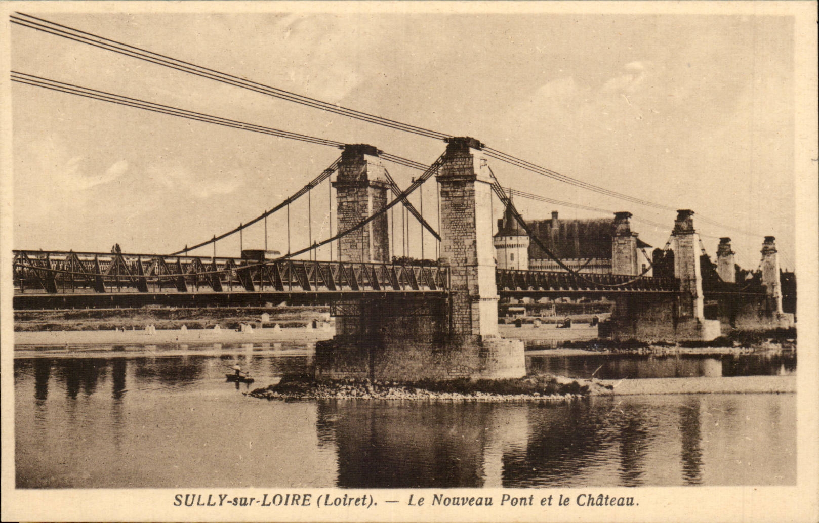 Sully-sur-Loire (Loiret) — Le Nouveau Pont et le Château — Éditeur A. Béry, Sully-sur-Loire