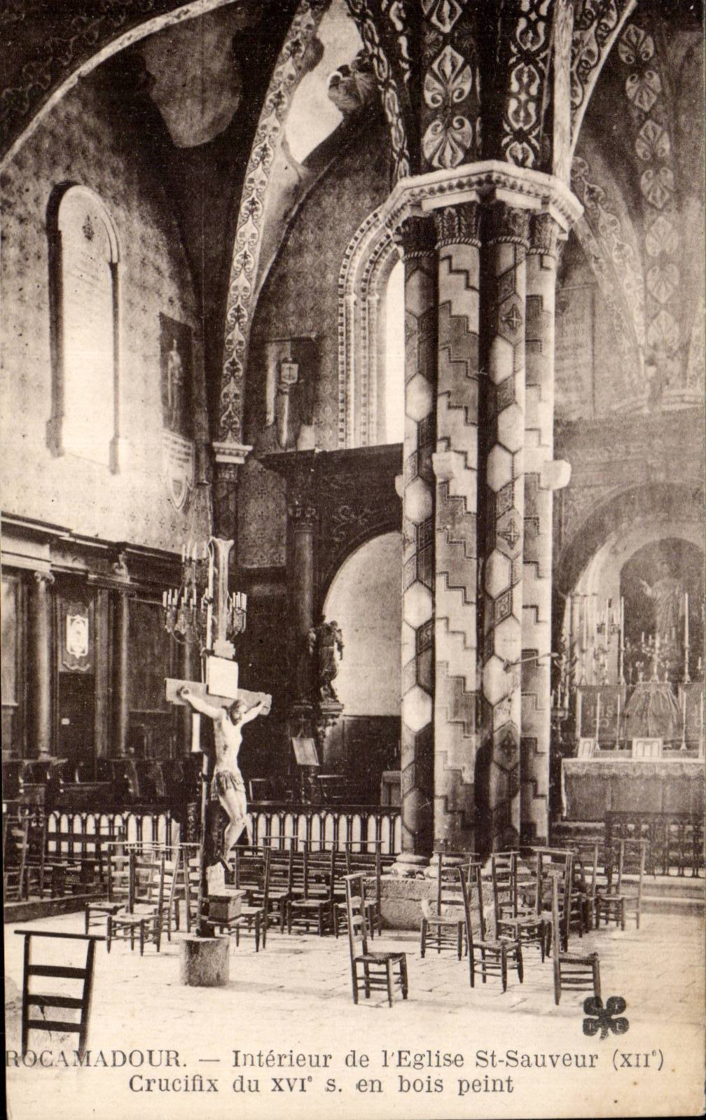 CPA Rocamadour Interieur de l'eglise St Sauveur Crucifix du 14eme en bois peint