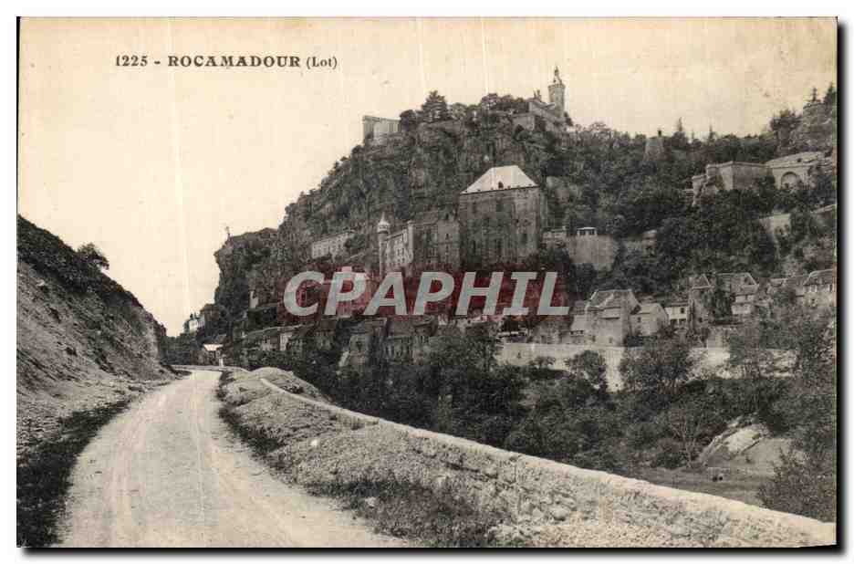 Rocamadour (Lot) — vue du village perché sur falaise — édition de la Librairie Vertuel Saint-Géré