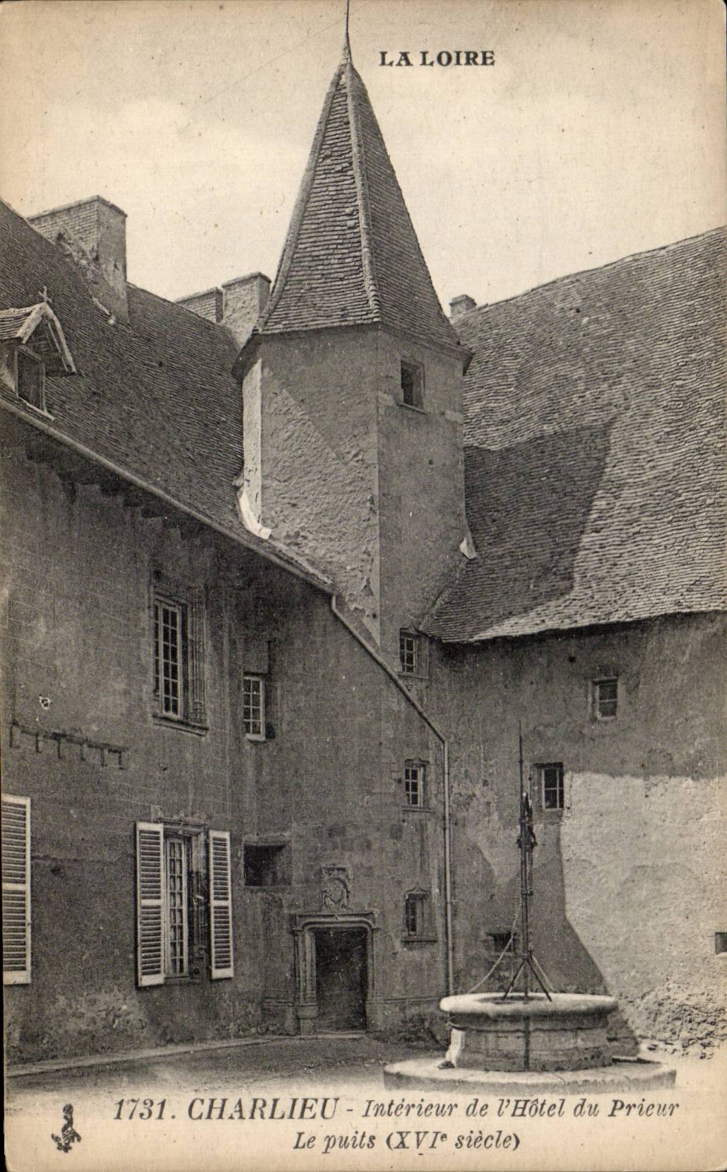 Charlieu - Interieur de l'Hotel du Prieur - CPA 
