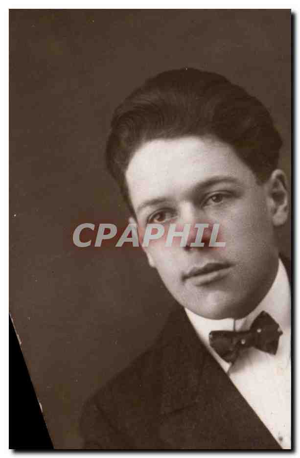 CARTE PHOTO Fantaisie - Hommes - young man in bowtie - CPA 