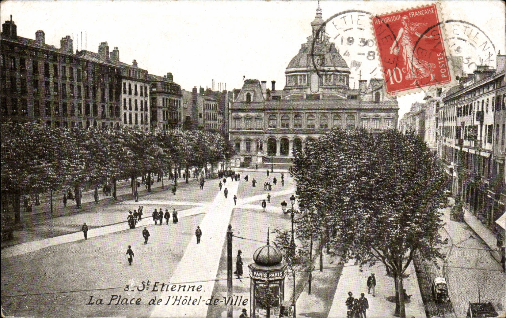Saint-Étienne — La Place de l'Hôtel-de-Ville — Riquet