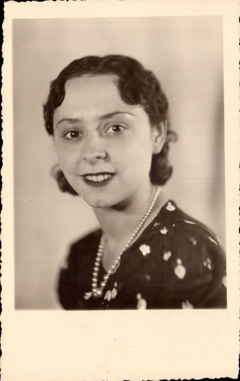 CARTE PHOTO Femme