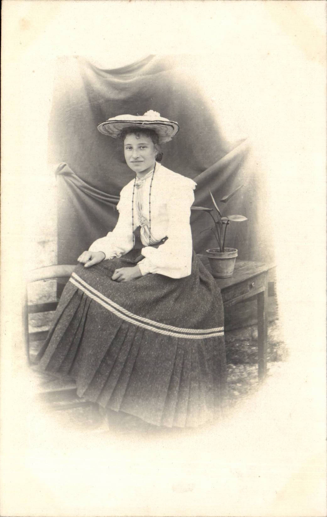 CARTE PHOTO Femme