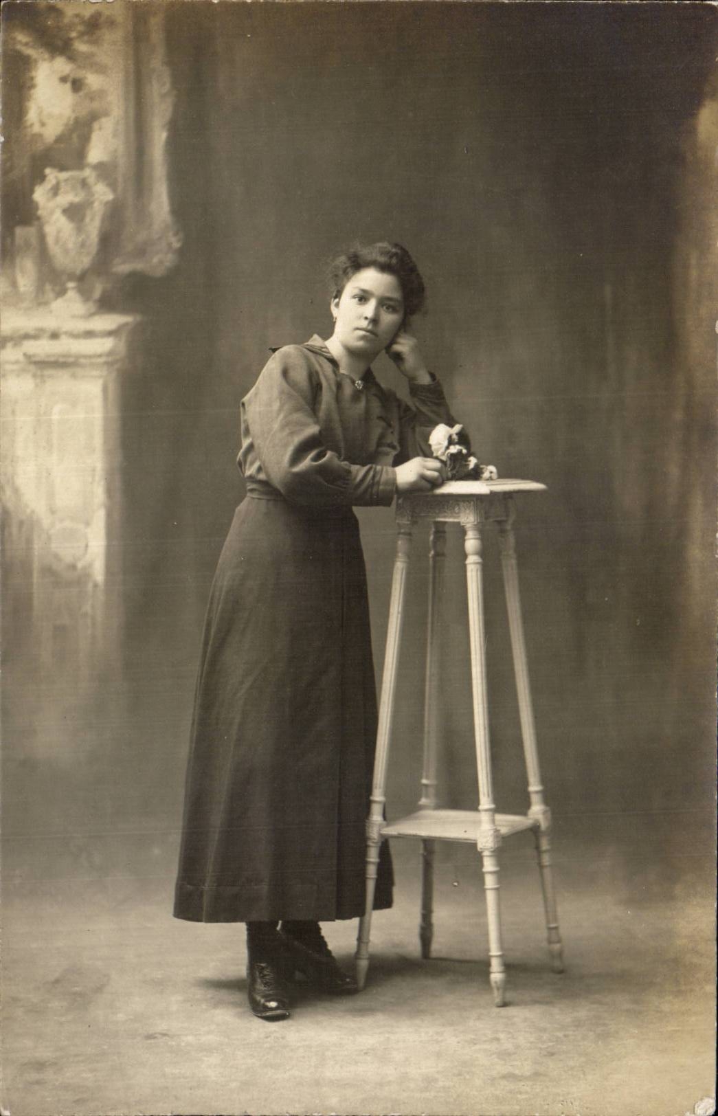 CARTE PHOTO Femme