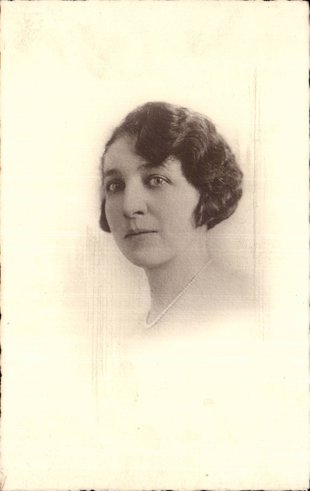 CARTE PHOTO Femme