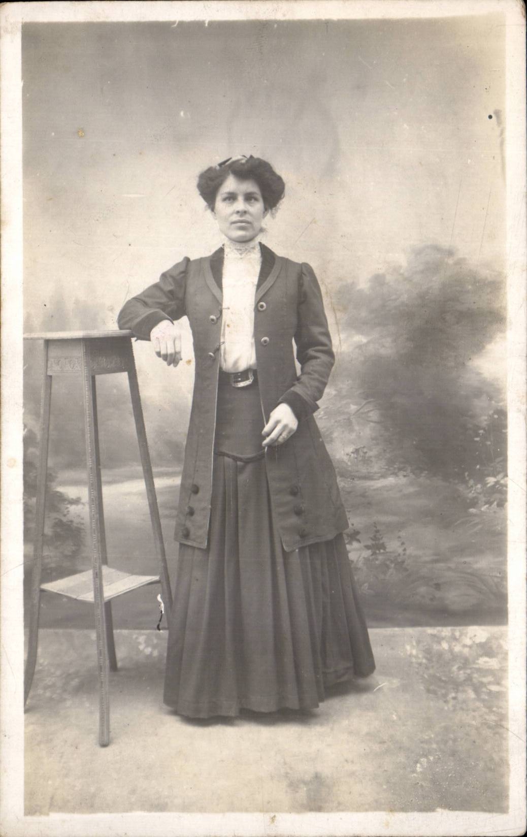 CARTE PHOTO Femme