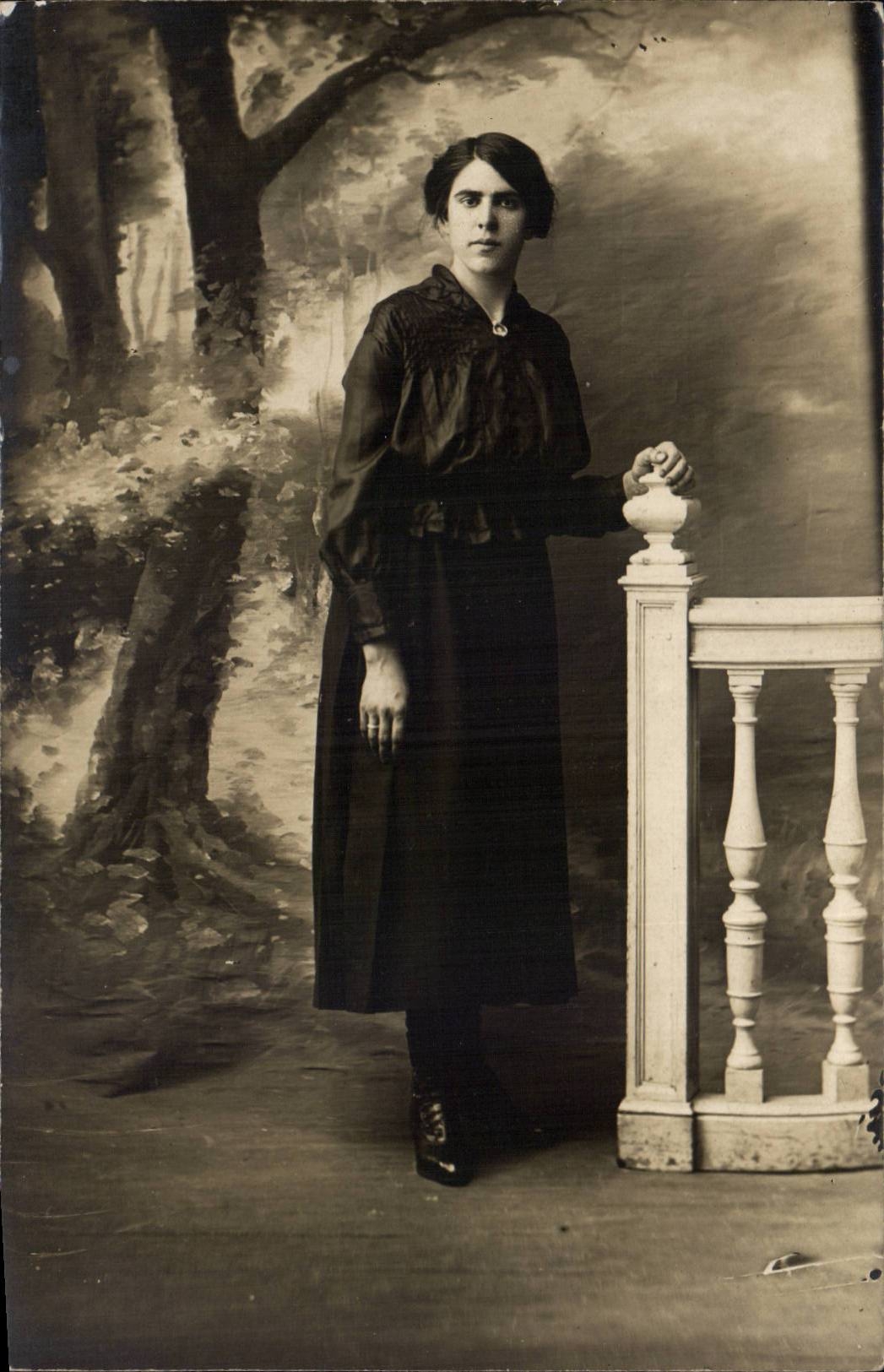 CARTE PHOTO Femme
