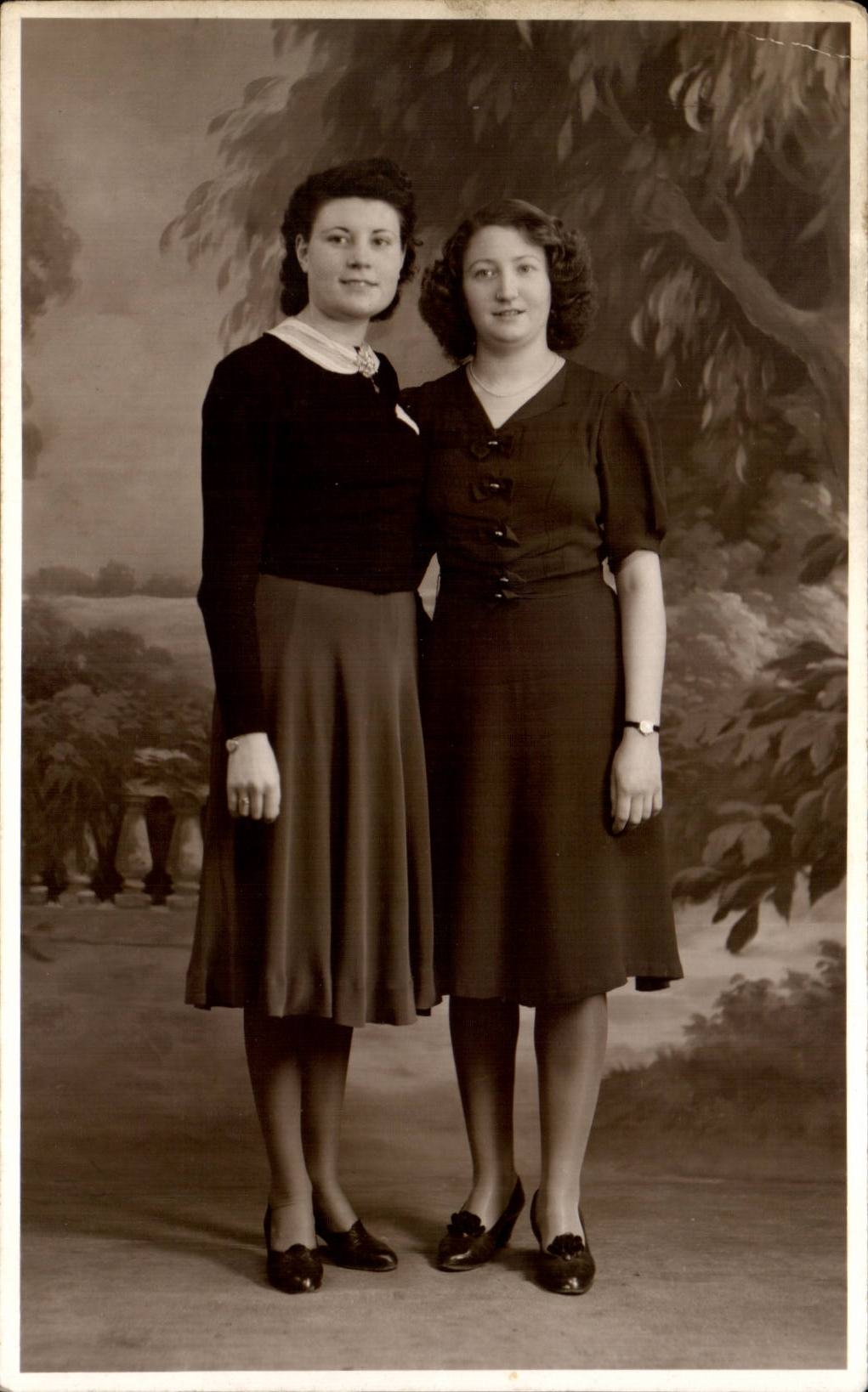 CARTE PHOTO Femmes