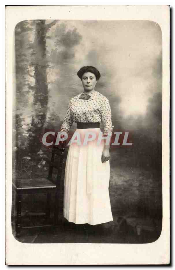 CARTE PHOTO Folklore Femme