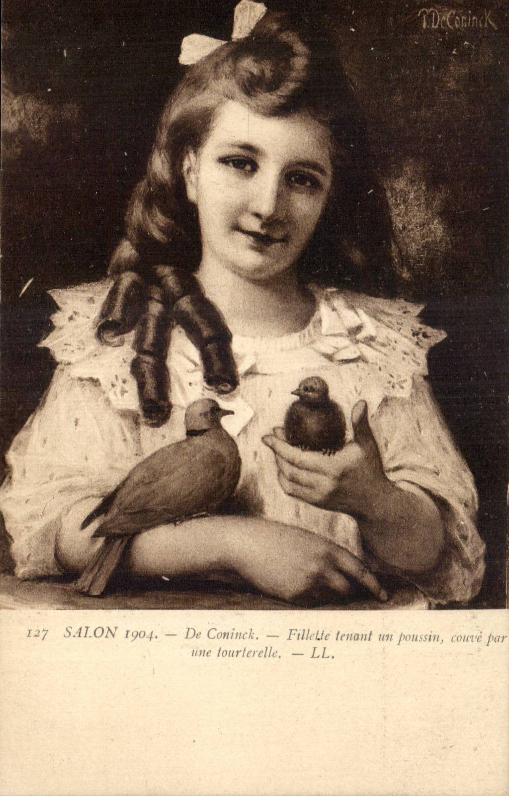 CPA Fantaisie Salon 1904 De Coninck Fillette tenant un poussin couve par une tourterelle