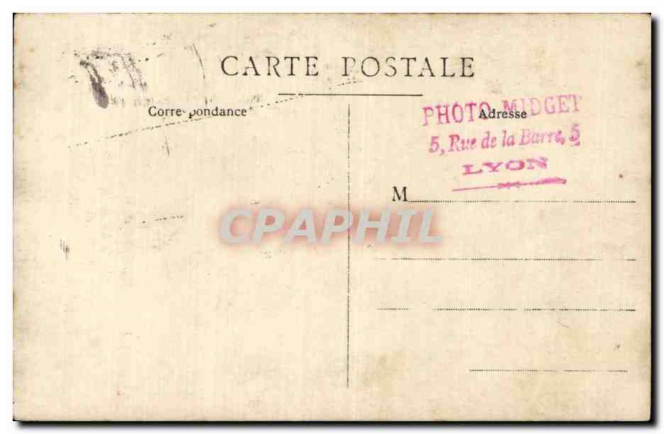 CARTE PHOTO Folklore Femme Lyon  — Verso