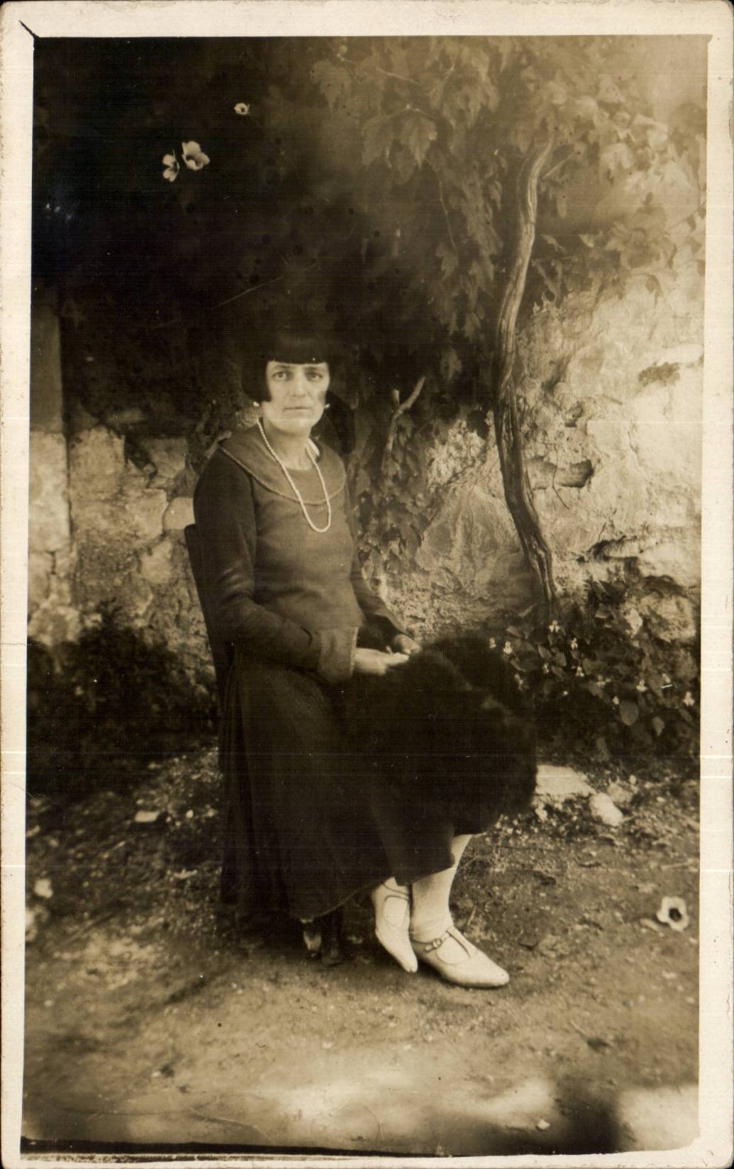 CARTE PHOTO Folklore Femme