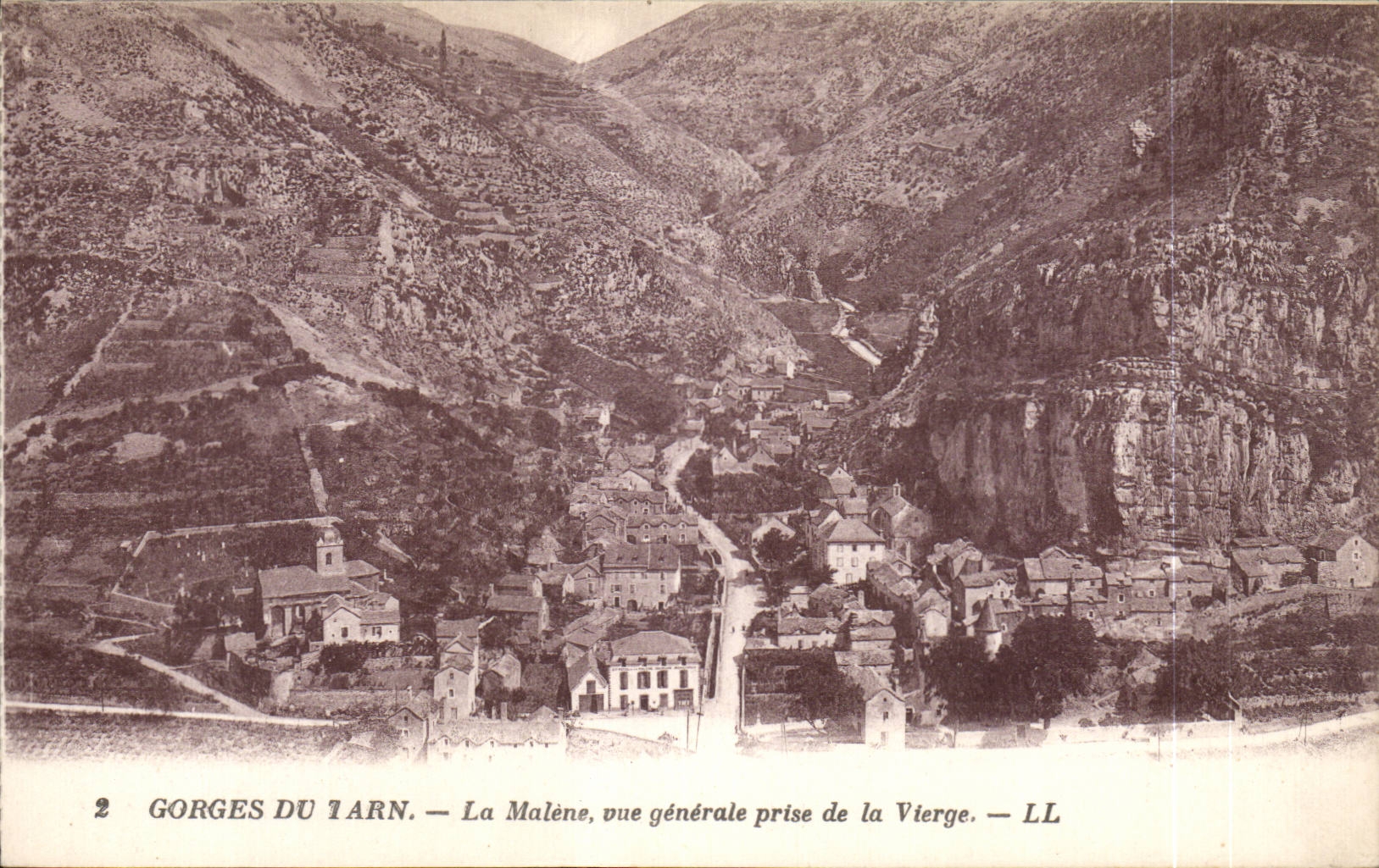 Gorges du Tarn — La Malène, vue générale prise de la Vierge — LL