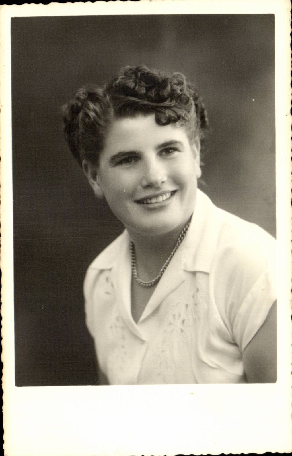 CARTE PHOTO Femme