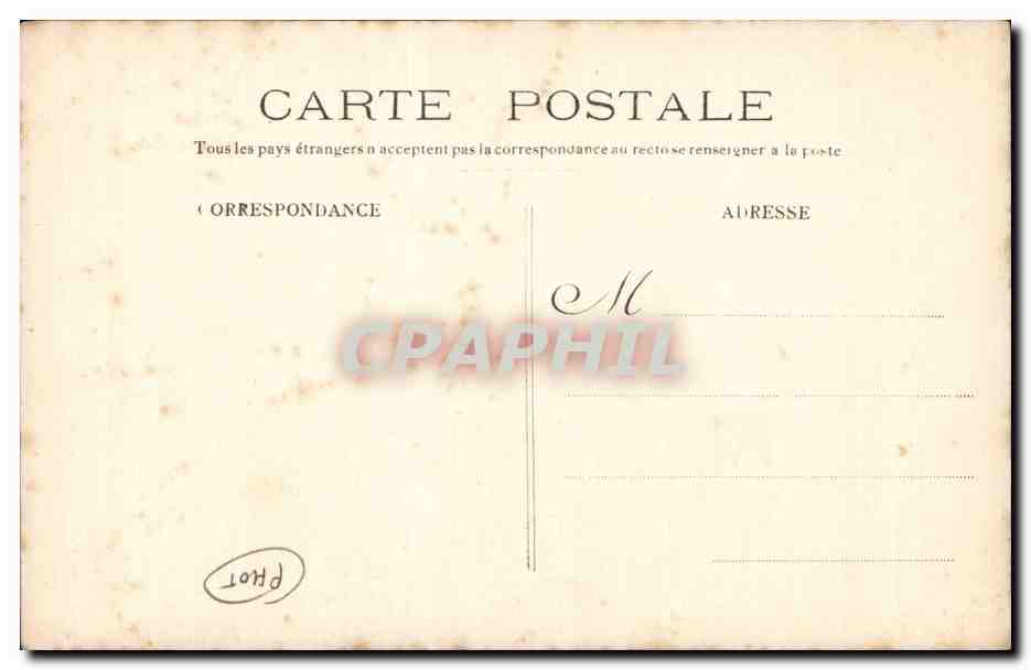 Femme en costume d'époque — arrière-plan de forêt — carte postale — Reverso