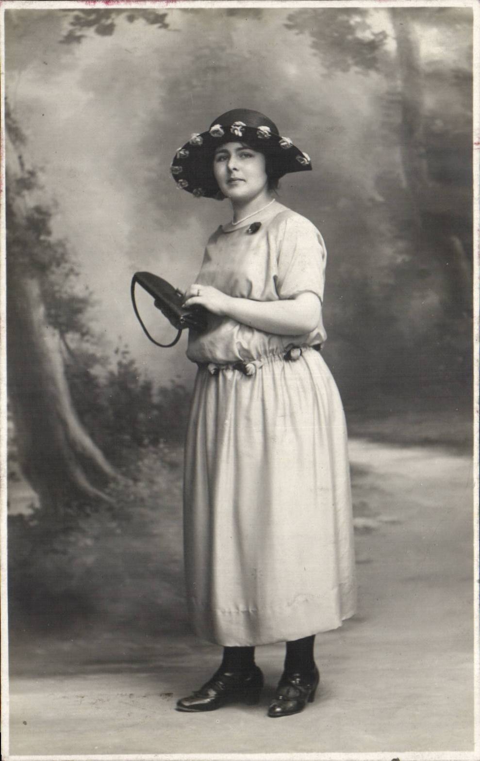 CARTE PHOTO Femme 