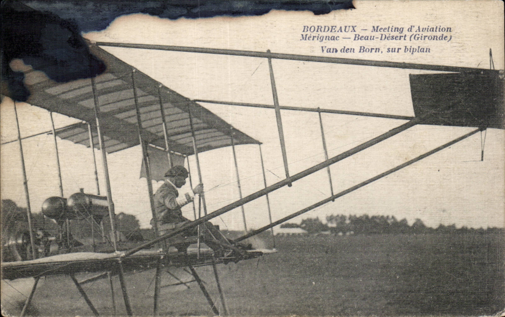 Bordeaux - Meeting Aviation - Merignac - Beau Desert - Van den Born - sur biplan - airplane - CPA 