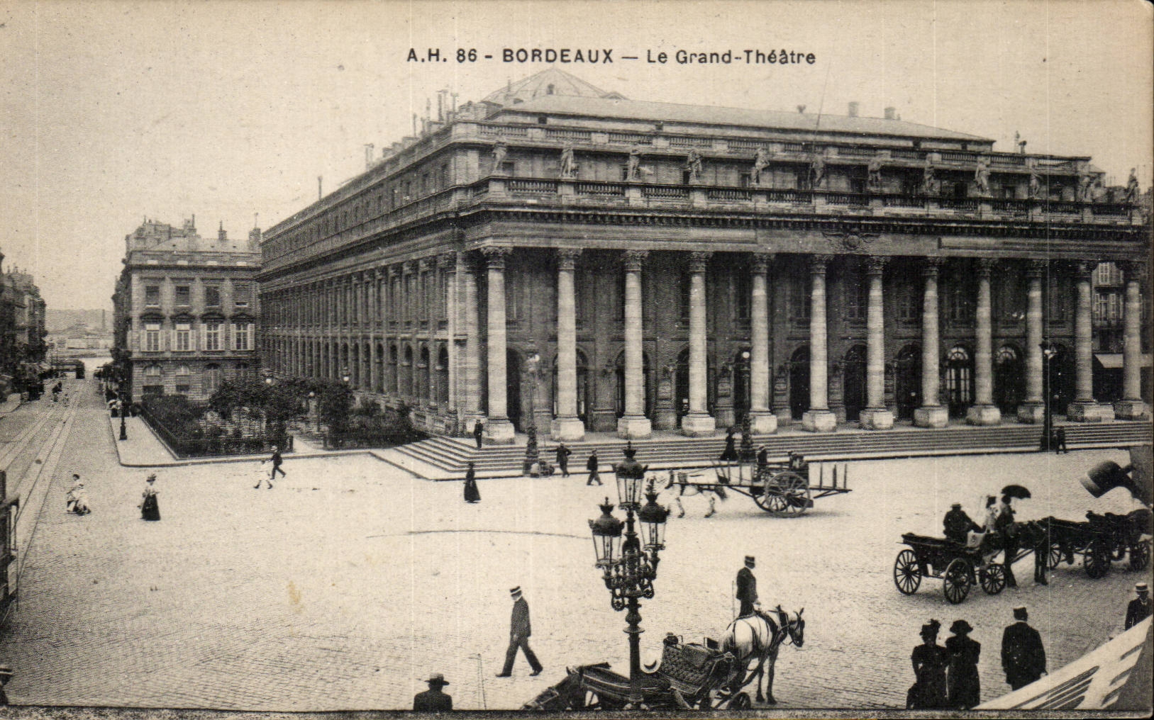 Bordeaux - Le Grand Theatre - CPA 