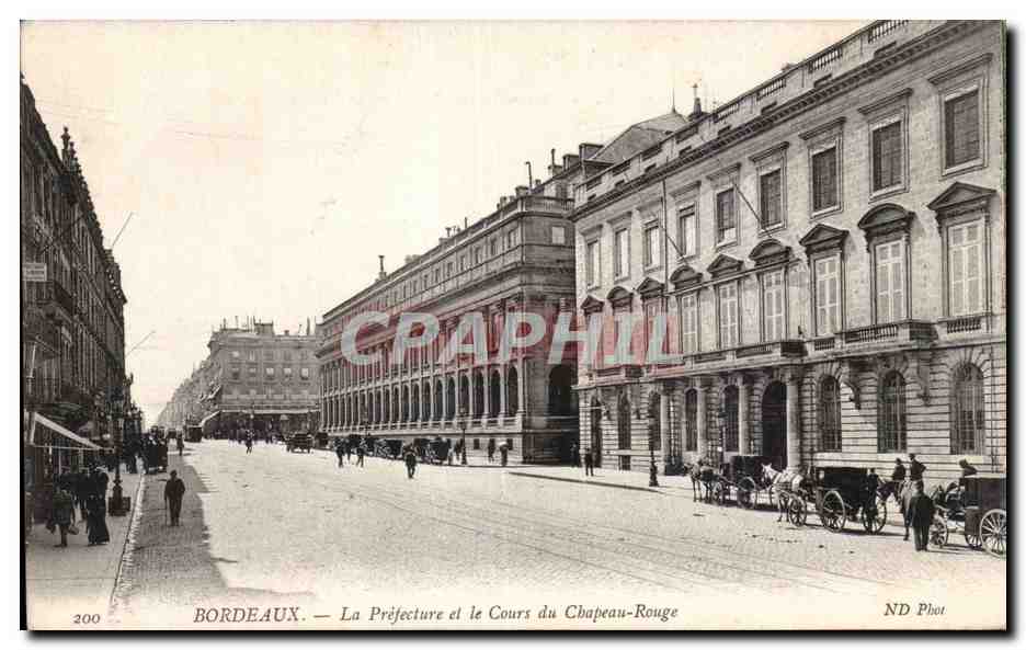 CPA Bordeaux La prefecture et le cours du Chapeau rouge