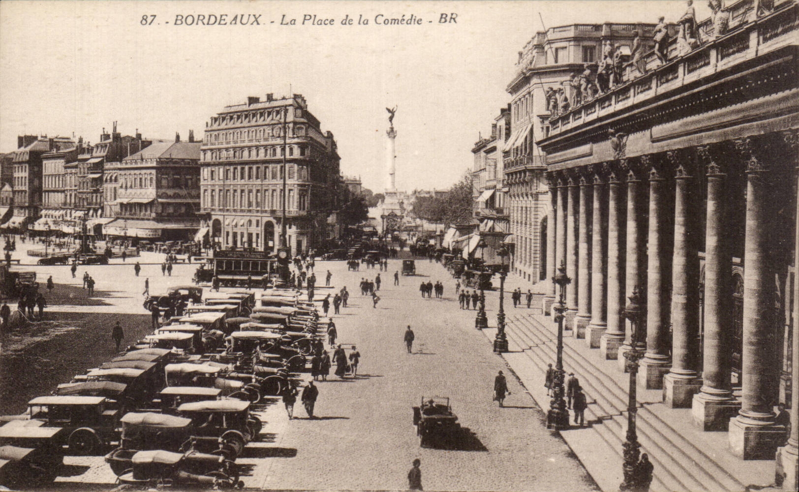 Bordeaux - La Place de la Comedie - CPA 
