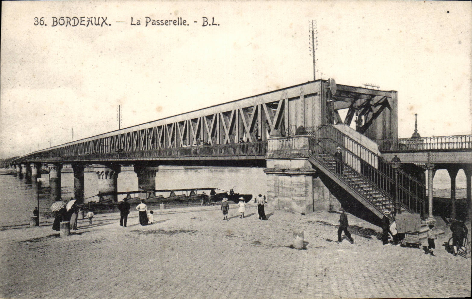 Bordeaux - La Passerelle - CPA 