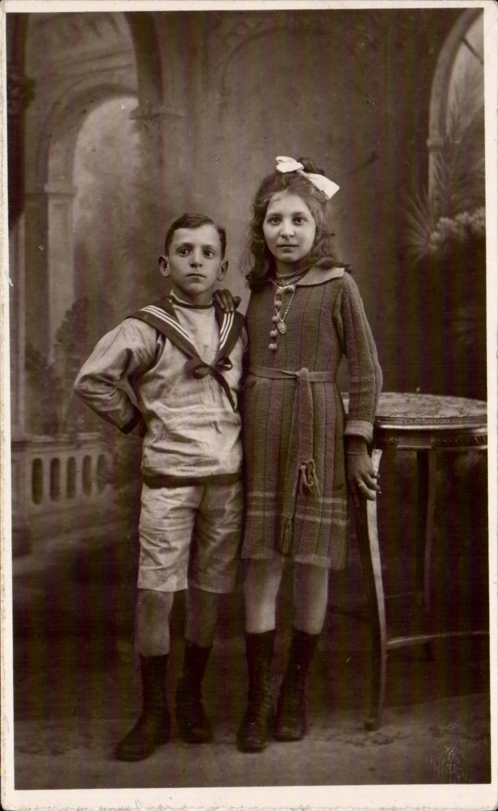 CARTE PHOTO Fantaisie - Enfants - children portait - CPA 