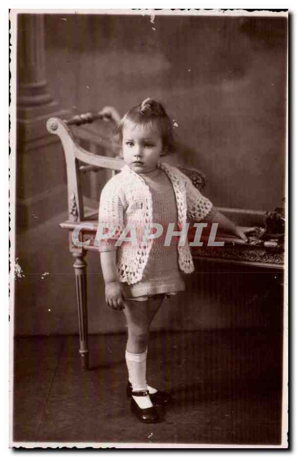 CARTE PHOTO Fantaisie - Enfant - Fille - Girl in lush victorian setting - CPA 