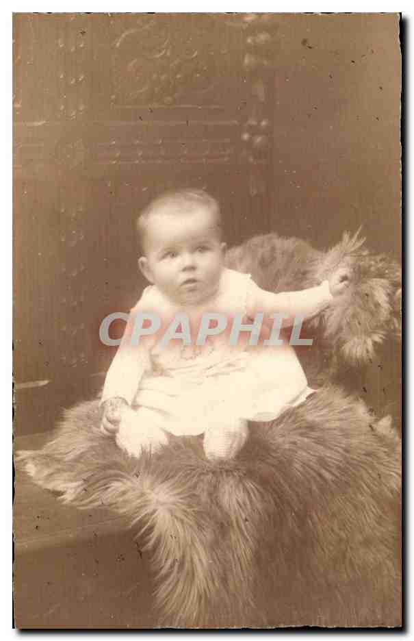 Fantaisie - Enfant - bebe - baby on fur - CPA 