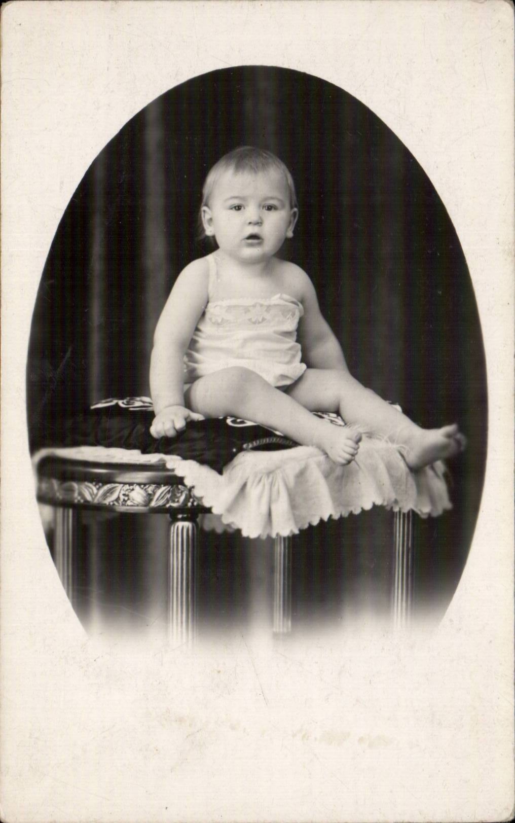CARTE PHOTO Fantaisie - Enfant - bebe - cute baby CPA 
