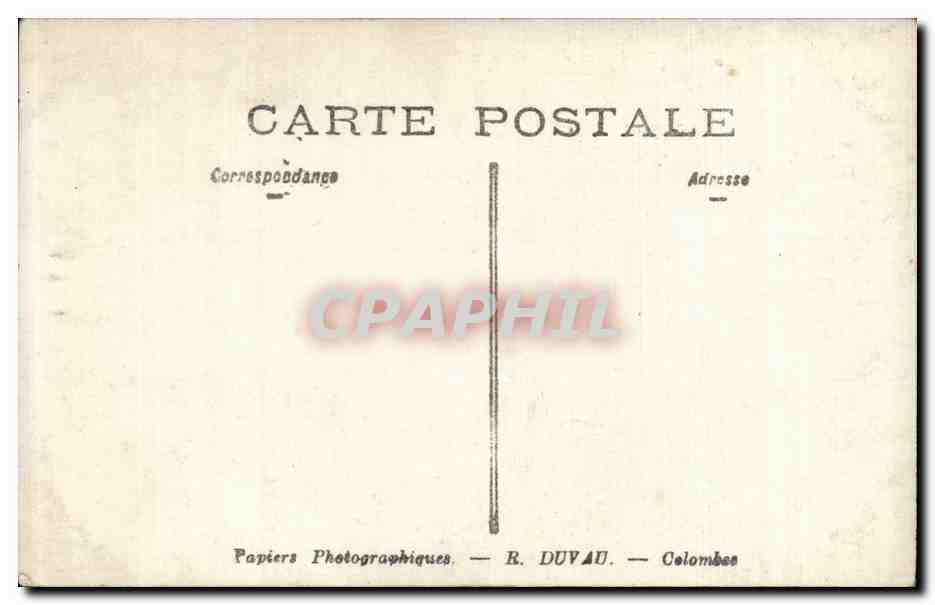 CARTE PHOTO Fantaisie - Enfants - bebe - little toddler girl standing on chair - CPA  — Verso