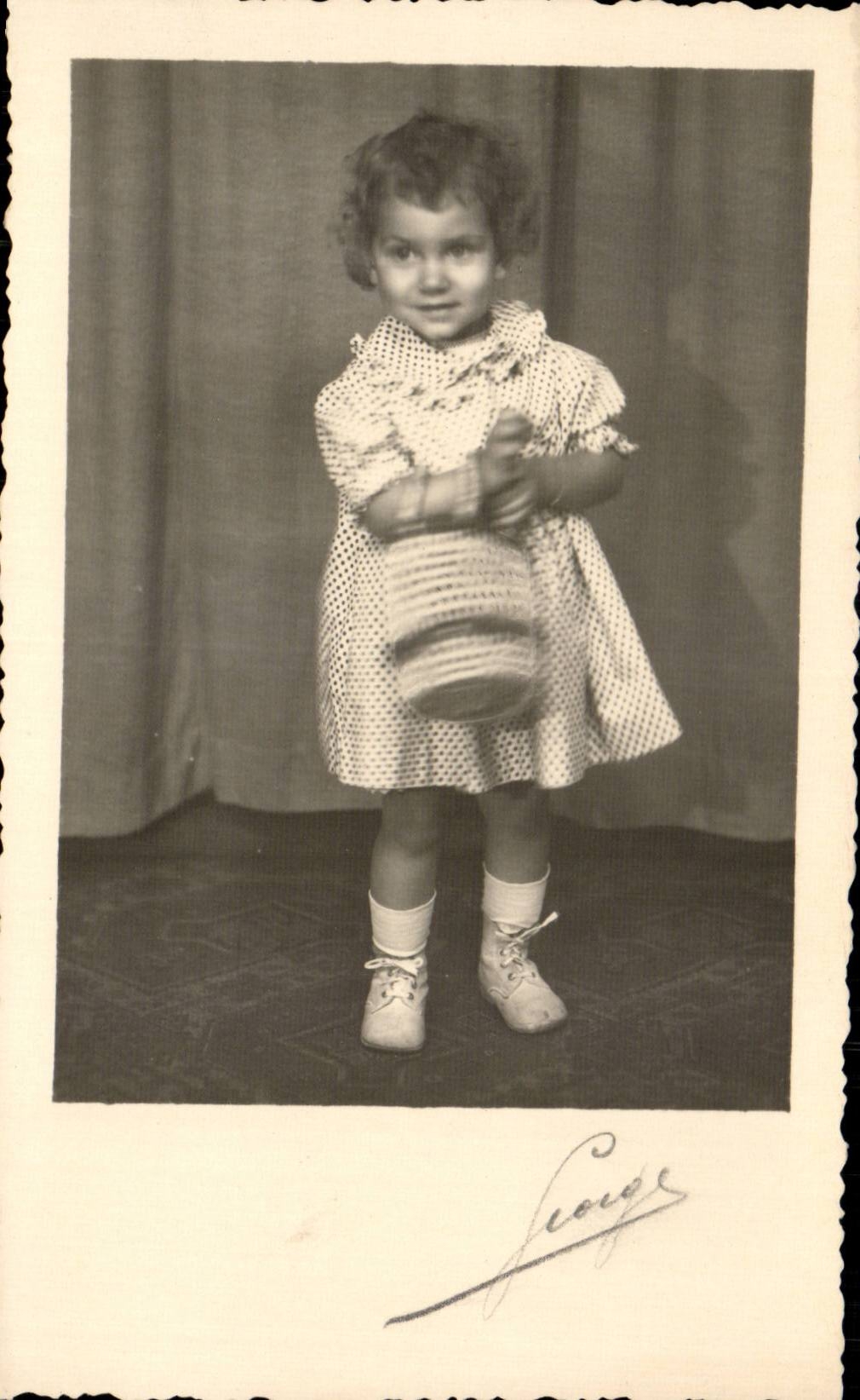 CARTE PHOTO Fantaisie - Enfants - Fille - little girl with purse - CPA 