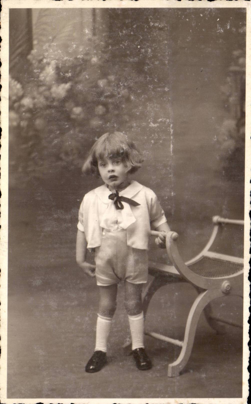 CARTE PHOTO Fantaisie - Enfants - Fille - little girl - CPA 