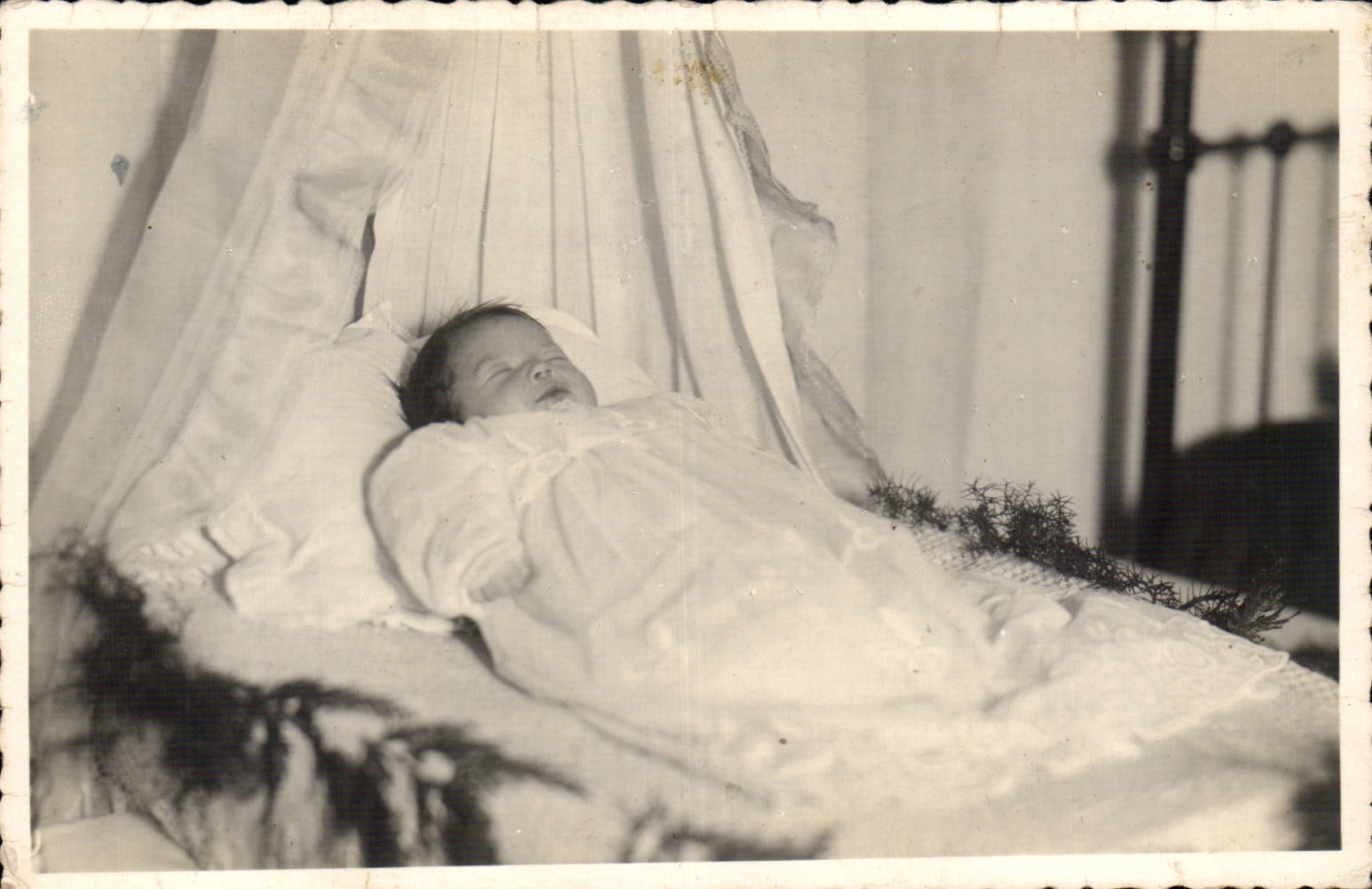 CARTE PHOTO Fantaisie - Enfants - Bebe - Baby - - CPA Fantaisie - bebe - sleeping baby - CPA 