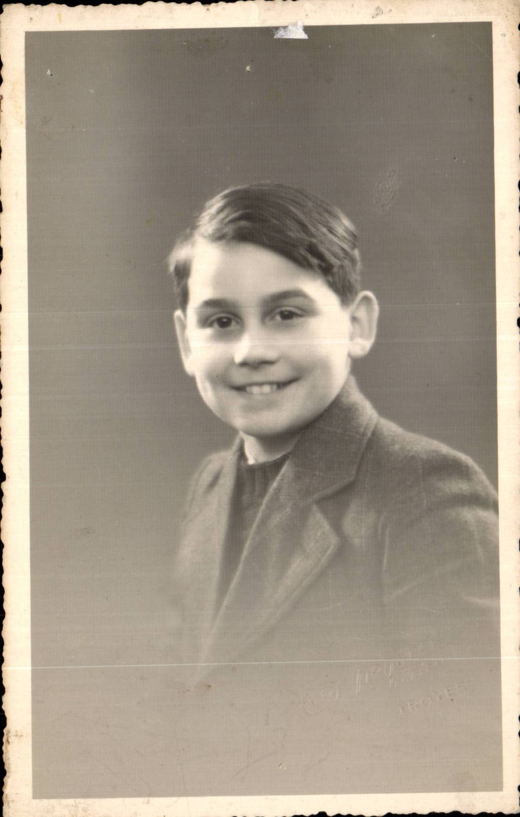 CARTE PHOTO Fantaisie - Enfants - Bebe - Baby - - CPA Fantaisie - Enfants - Garcon - smiling young boy - CPA 