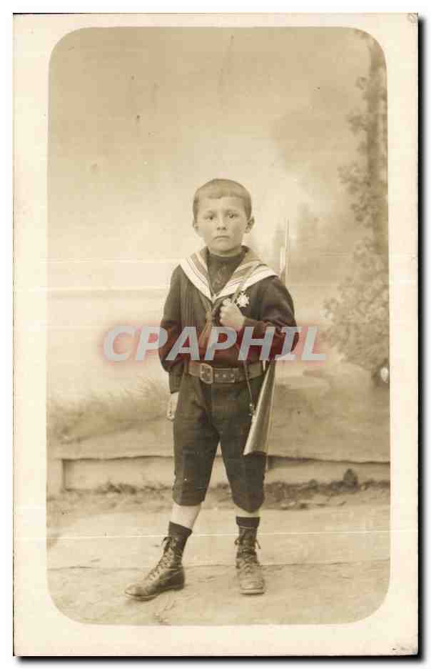 CARTE PHOTO Fantaisie - Enfants - Garcon - scoutisme - boy scout in uniform - CPA 