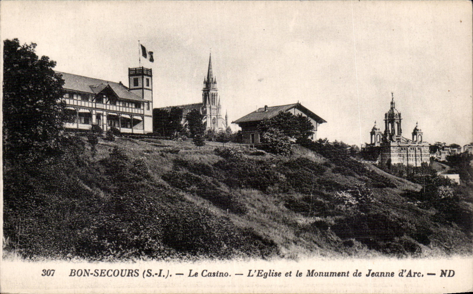 Bonsecours - Le Casino - L'Eglise - Monument de Jeanne d'Arc - CPA 