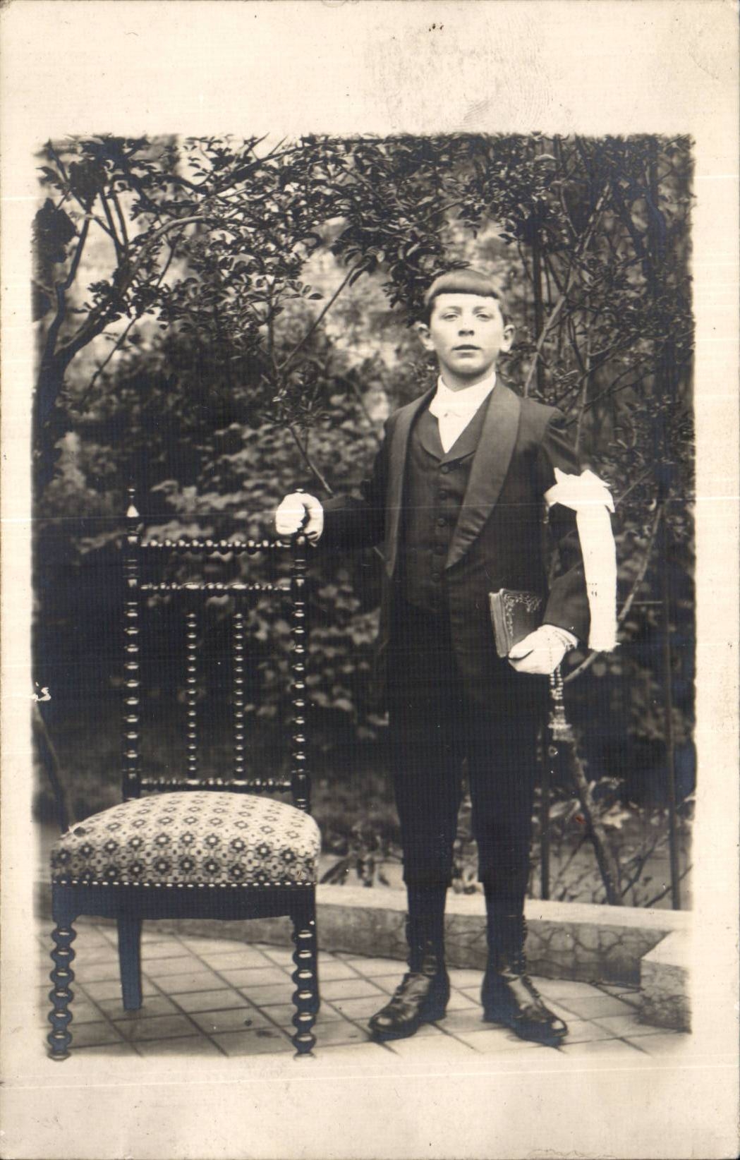 CARTE PHOTO Fantaisie - enfants - garcon - young boy in formel dress - CPA 