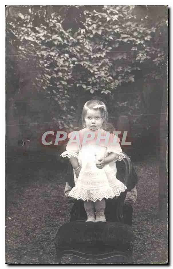 CARTE PHOTO Fantaisie - enfants - fille - little girl in lace dress - CPA 