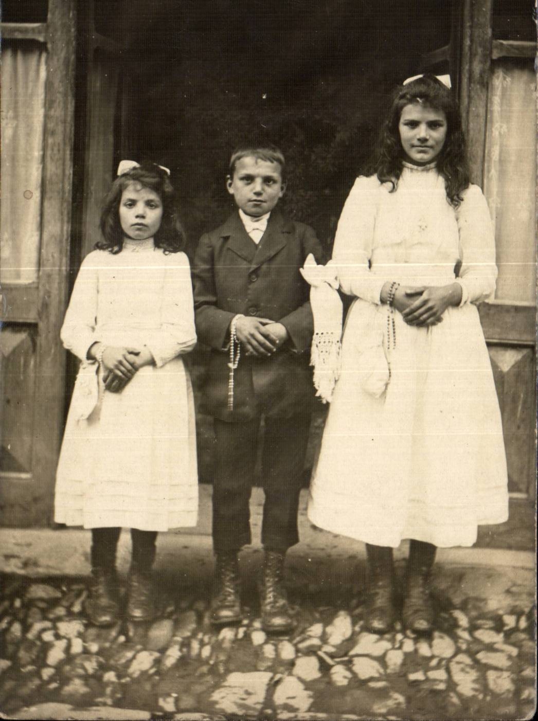 CARTE PHOTO Fantaisie - enfants - three children - CPA 