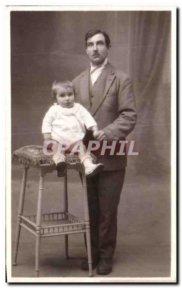 CARTE PHOTO Fantaisie - enfants - garcon et pere - father and son - CPA 
