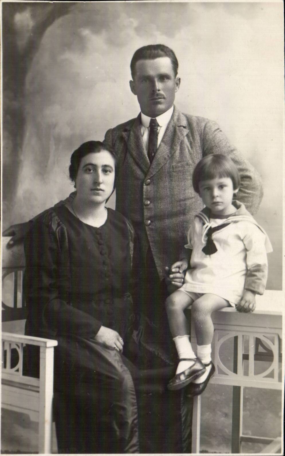 CARTE PHOTO Fantaisie - Couple - proud family - CPA 