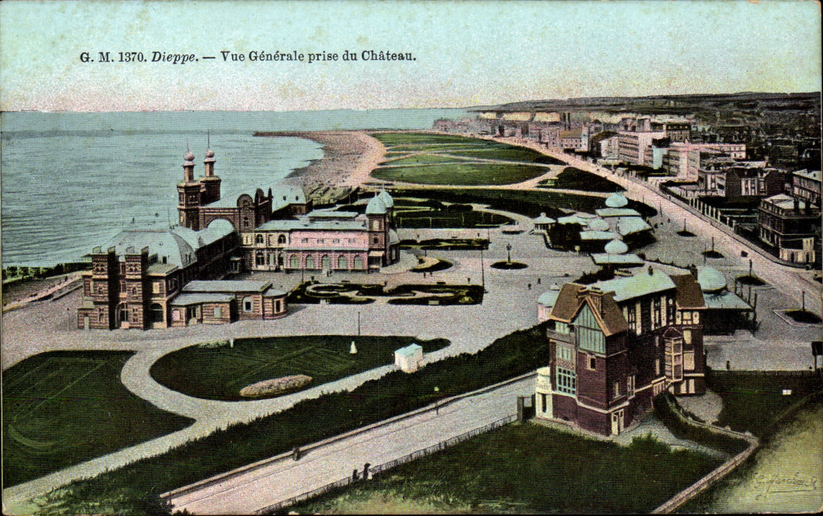 CPA Dieppe Vue generale prise du chateau