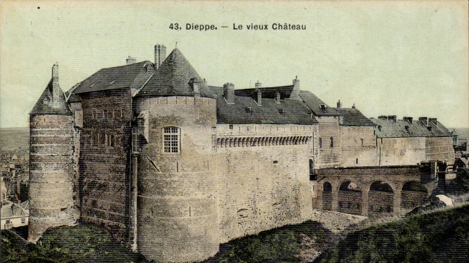 CPA Dieppe Le vieux chateau 