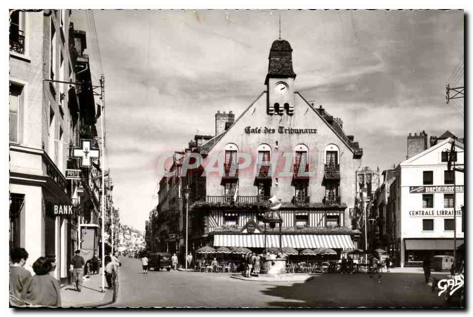 CPA Dieppe Place du Puits Sale