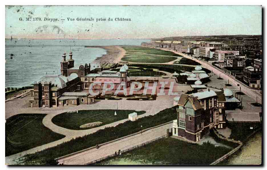 CPA Dieppe Vue generale prise du chateau