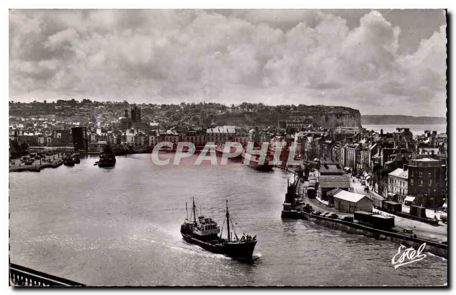 CPSM Dieppe Vue generale de l'avant port et la gare maritime Eglise St Jacques