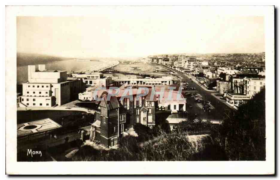 CPA Dieppe Le casino la plage et les boulevards de Verdun et maritime