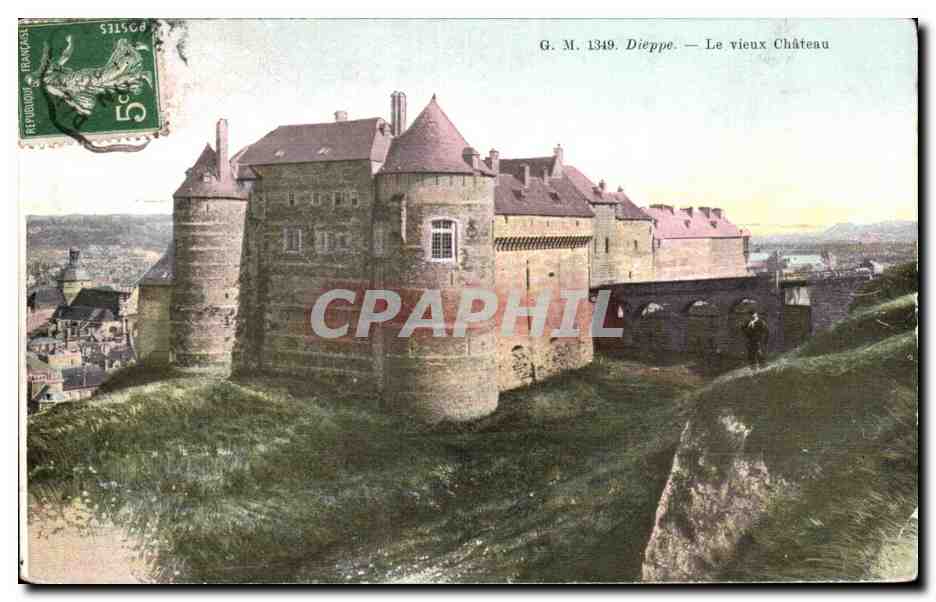 CPA Dieppe Le vieux chateau